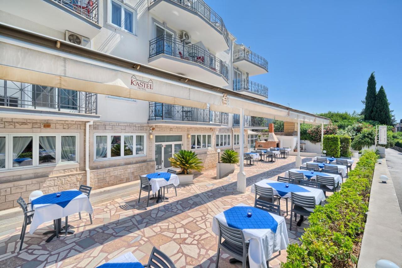 Hotel Aqua - Guest Rooms & Suites Kaštela المظهر الخارجي الصورة